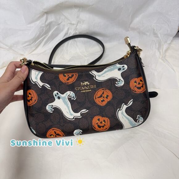 NWT Coach Teri Shoulder Bag In Signature Canvas Pumpkin Halloween Print CCE71 - Picture 3 of 11